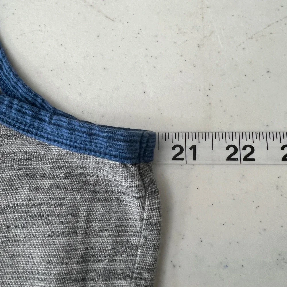 Hollister Mens Grey Heather Blue Trim Pocket Tank Top Shirt Medium 1530